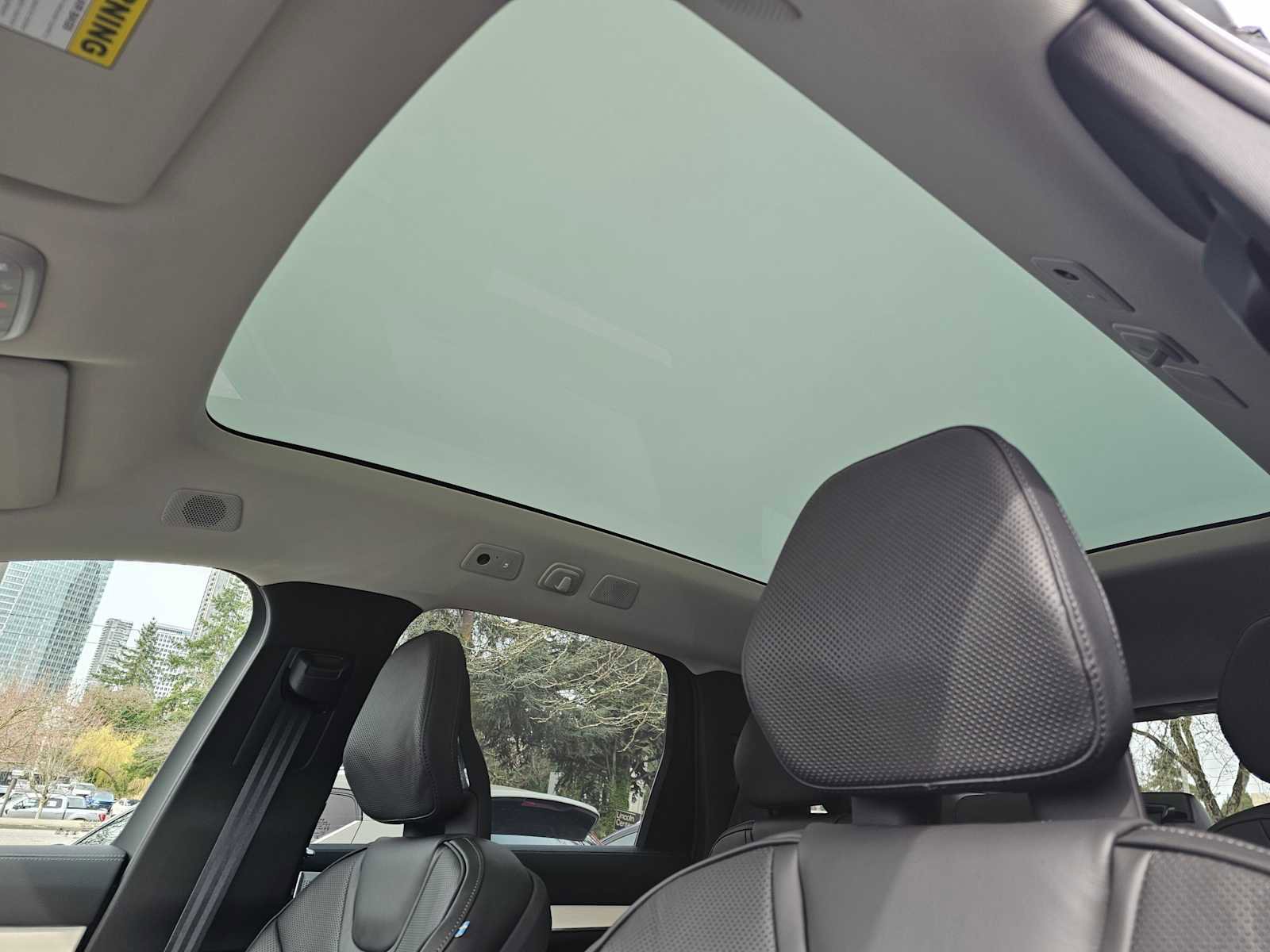 New 2026 Volvo EX90 Ultra image 25