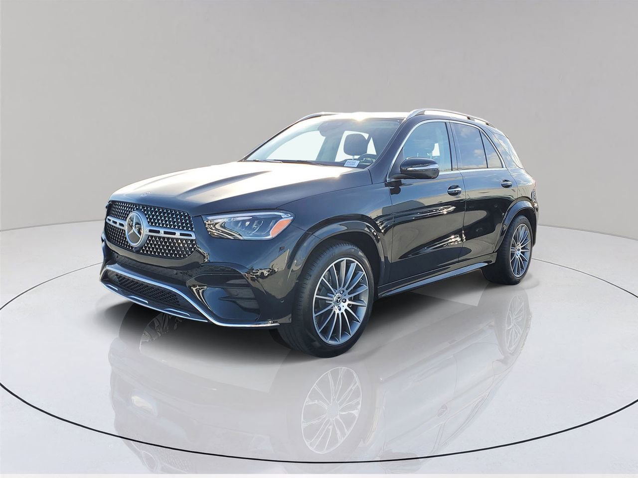 New 2025 Mercedes-Benz GLE 350 4MATIC image 3