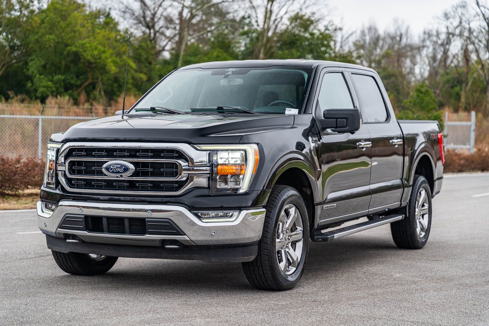 Used 2021 Ford F150 XLT w/ Equipment Group 302A High image 3