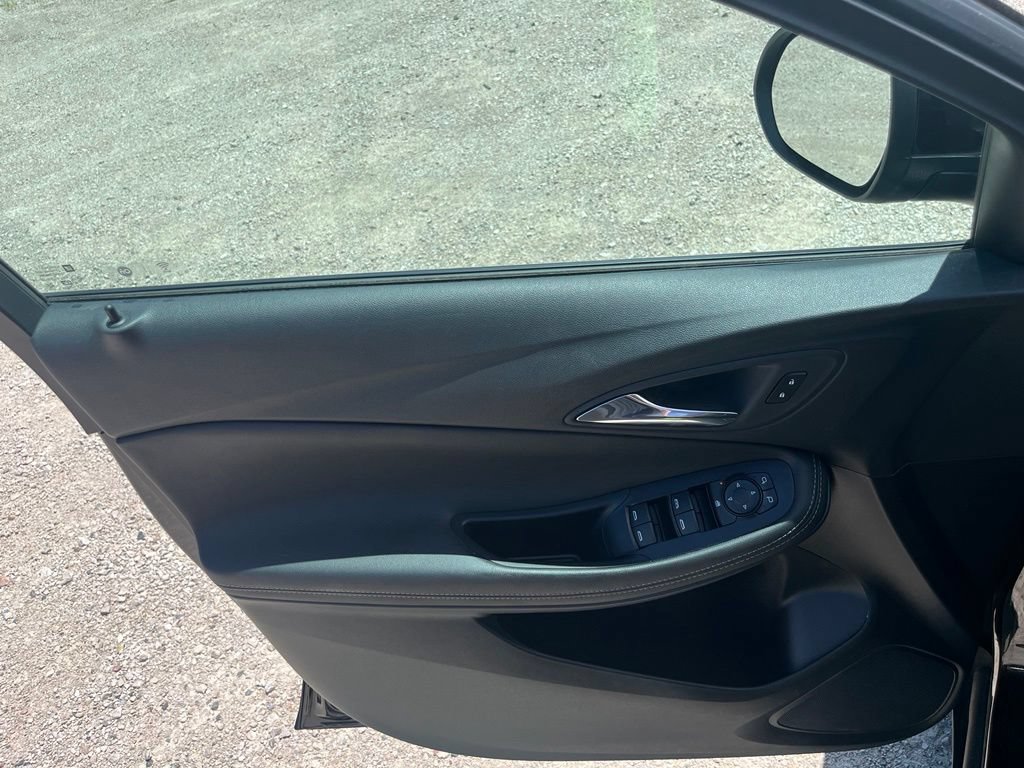 Used 2023 Buick Encore GX Select FWD image 15