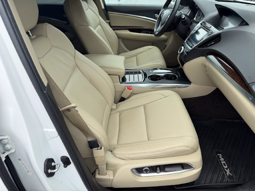 Used 2020 Acura MDX SH-AWD image 15