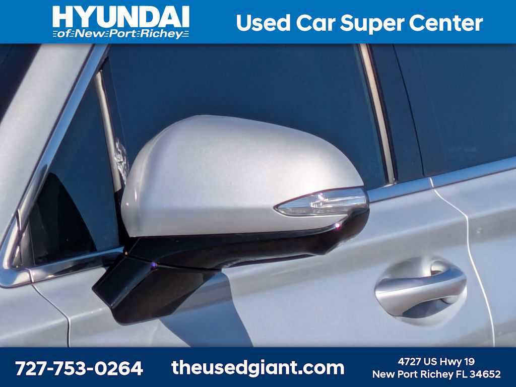 Used 2022 Hyundai Santa Fe Limited AWD/4WD image 11