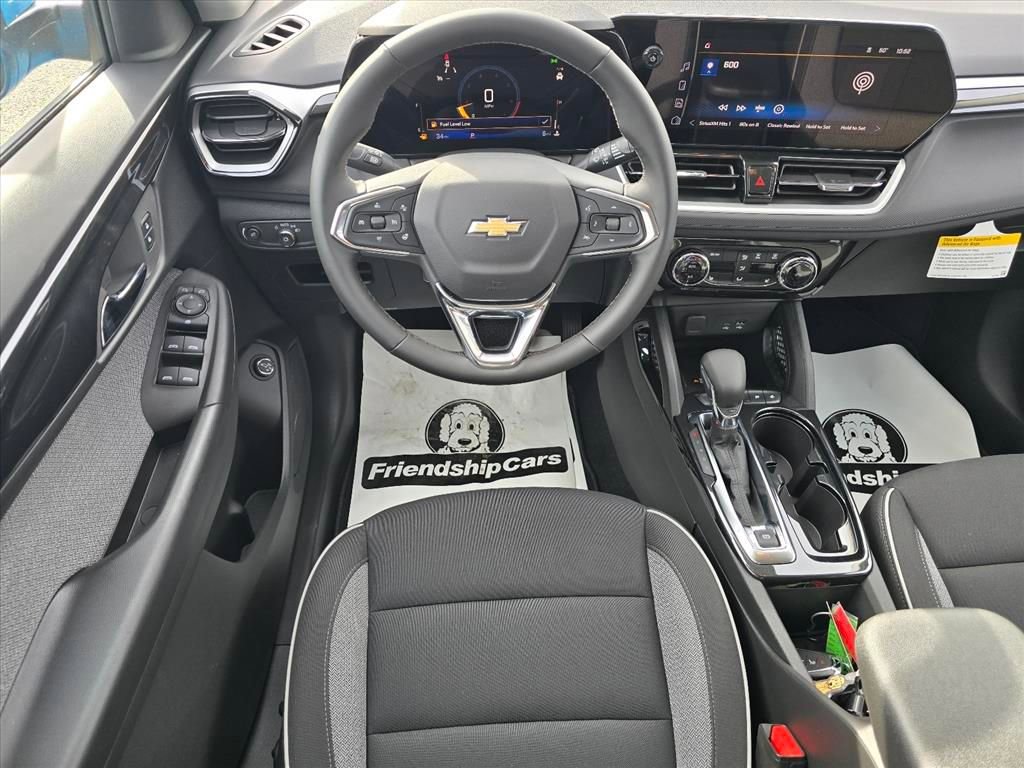 New 2026 Chevrolet TrailBlazer LT w/ Convenience Package FWD image 4