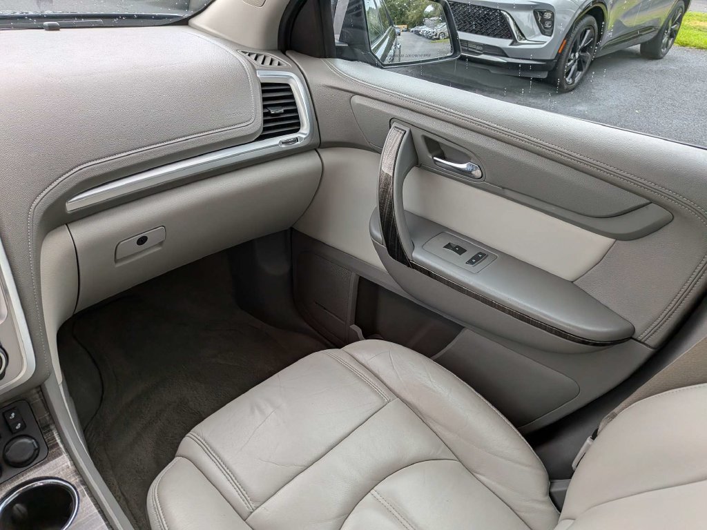 Used 2014 GMC Acadia SLT FWD image 17