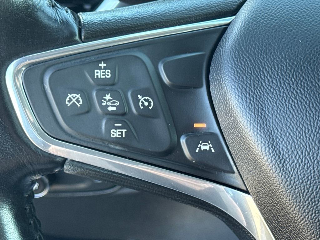 Used 2020 Chevrolet Equinox LT w/ Midnight Edition FWD image 35