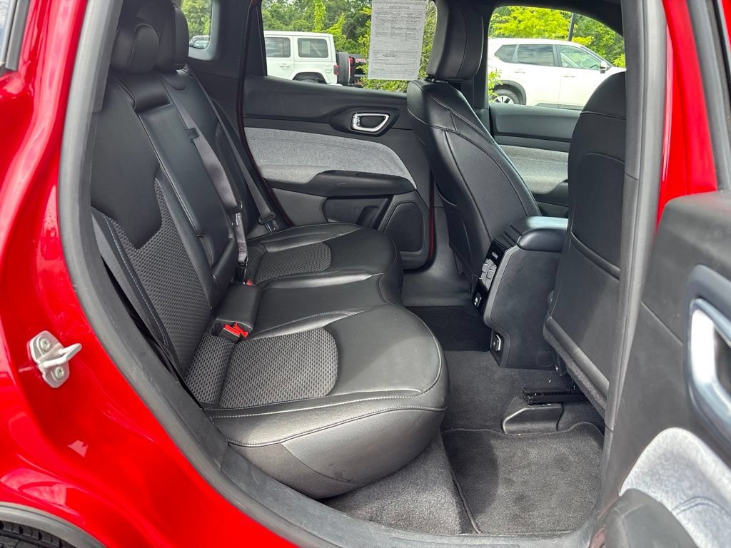 Used 2024 Jeep Compass Latitude AWD/4WD image 42