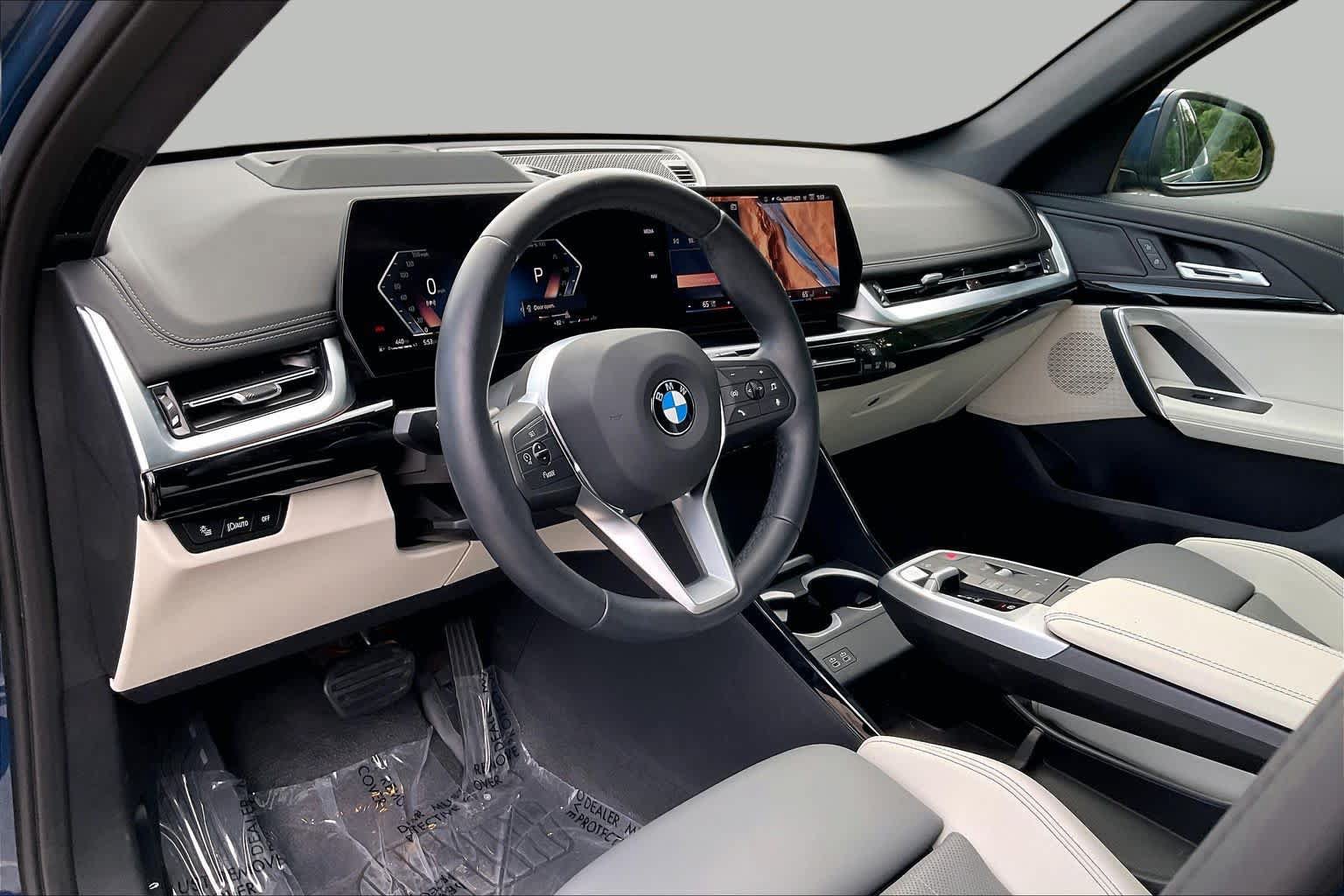 New 2026 BMW X1 xDrive28i w/ Technology Package AWD/4WD image 8