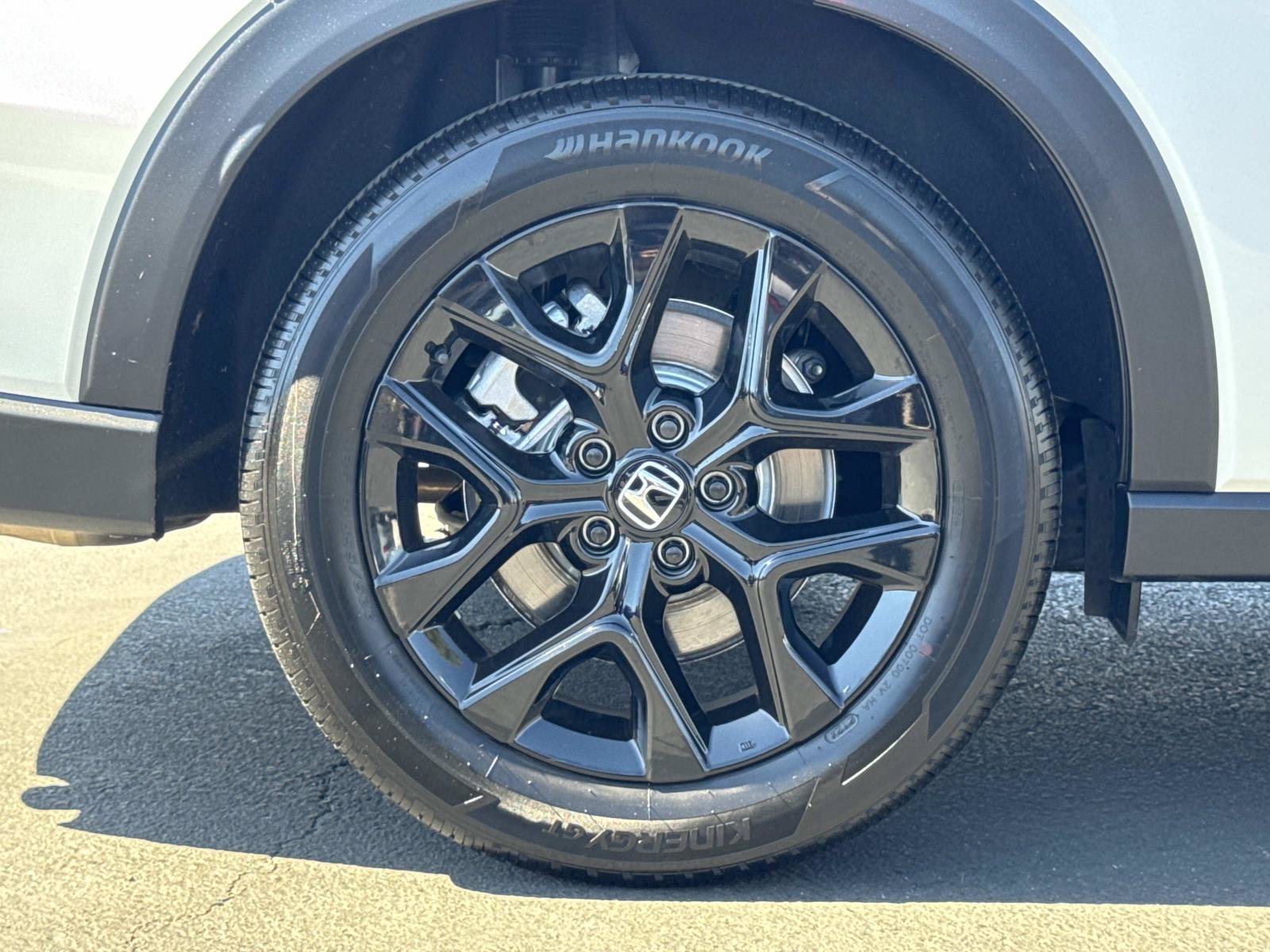 Certified 2025 Honda HR-V Sport image 34