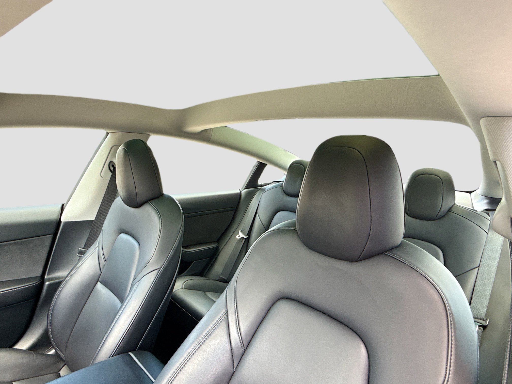 Used 2023 Tesla Model 3 Standard Range image 26