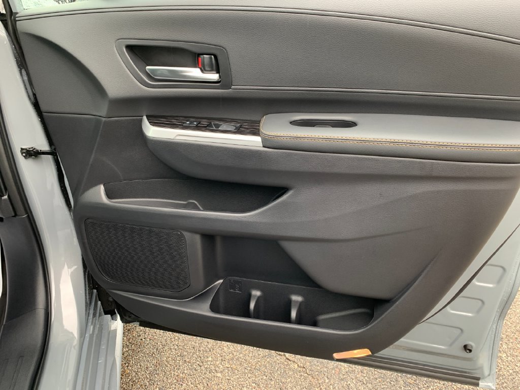 New 2026 Toyota Sienna XLE Woodland Edition AWD/4WD image 19