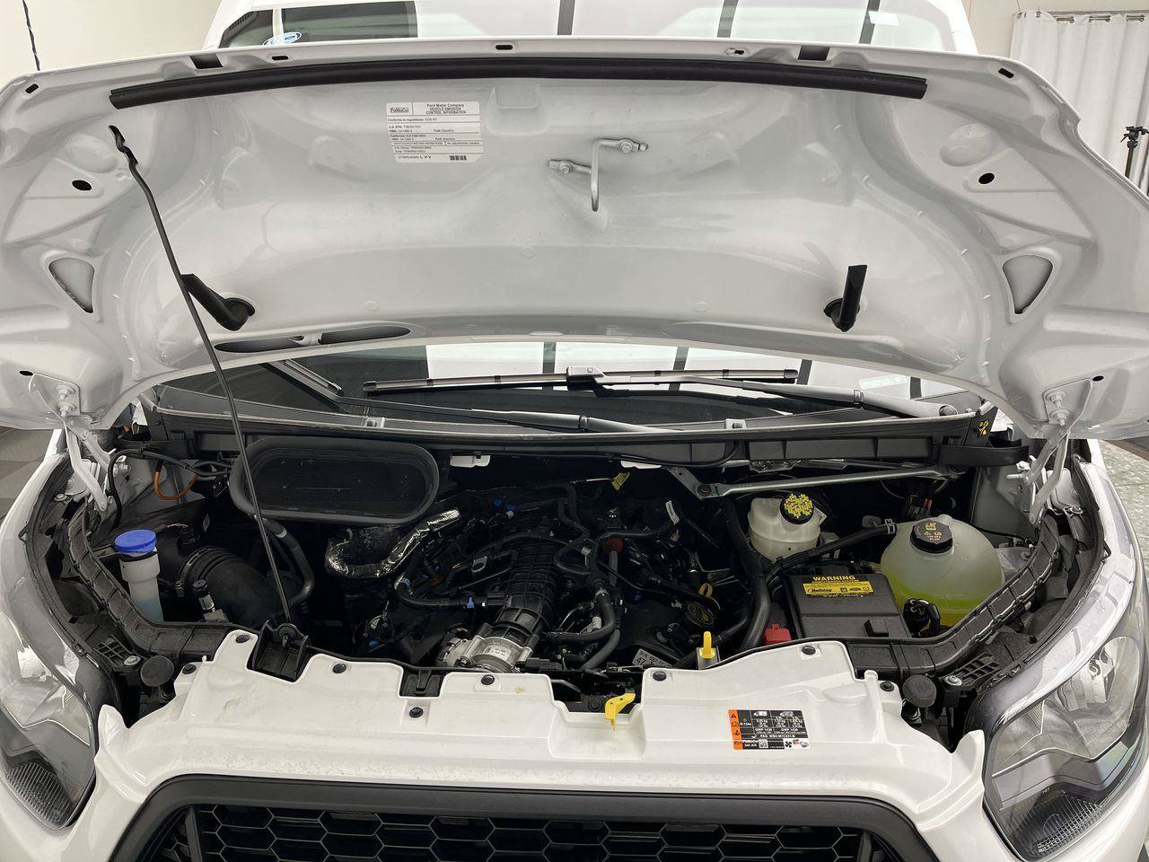 New 2026 Ford Transit 250 148 Medium Roof RWD image 23