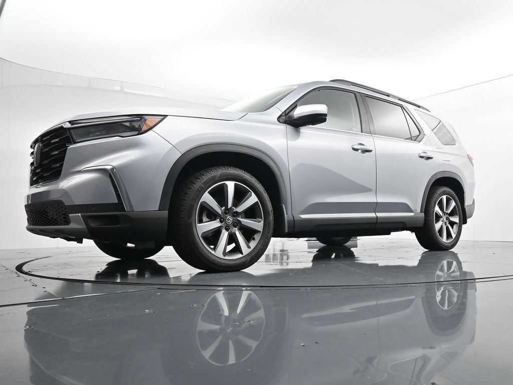 Used 2024 Honda Pilot Elite image 34