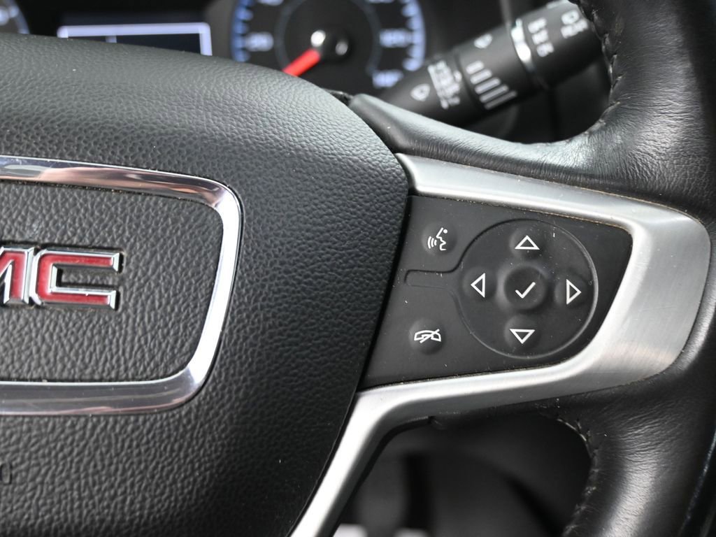 Used 2017 GMC Acadia SLE AWD/4WD image 42