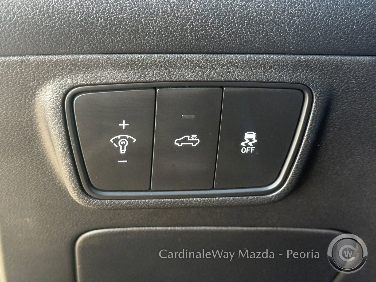 Used 2023 Hyundai Santa Cruz SEL image 25