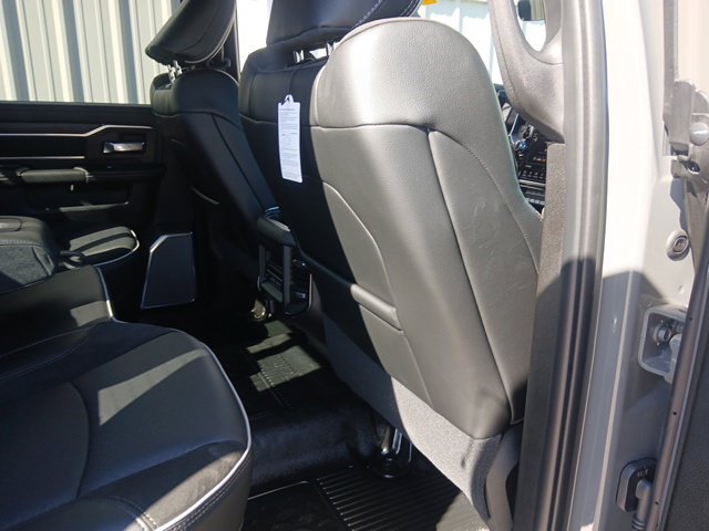 New 2027 RAM 5500 4x4 Crew Cab w/ Laramie Trim Package image 21