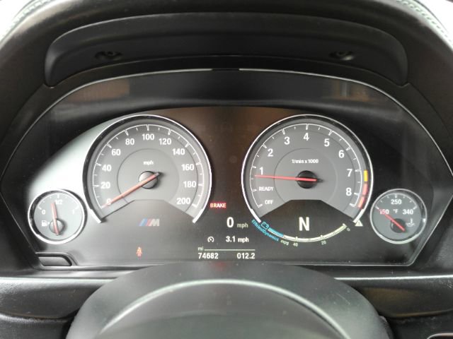 Used 2019 BMW M4 CS w/ Executive Package image 31