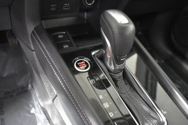 Certified 2021 Nissan Kicks SR w/ SR Premium Package image 18