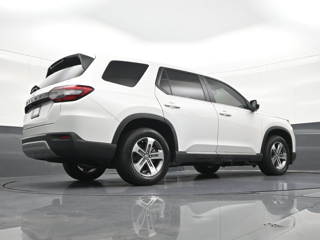 Used 2024 Honda Pilot EX-L image 28
