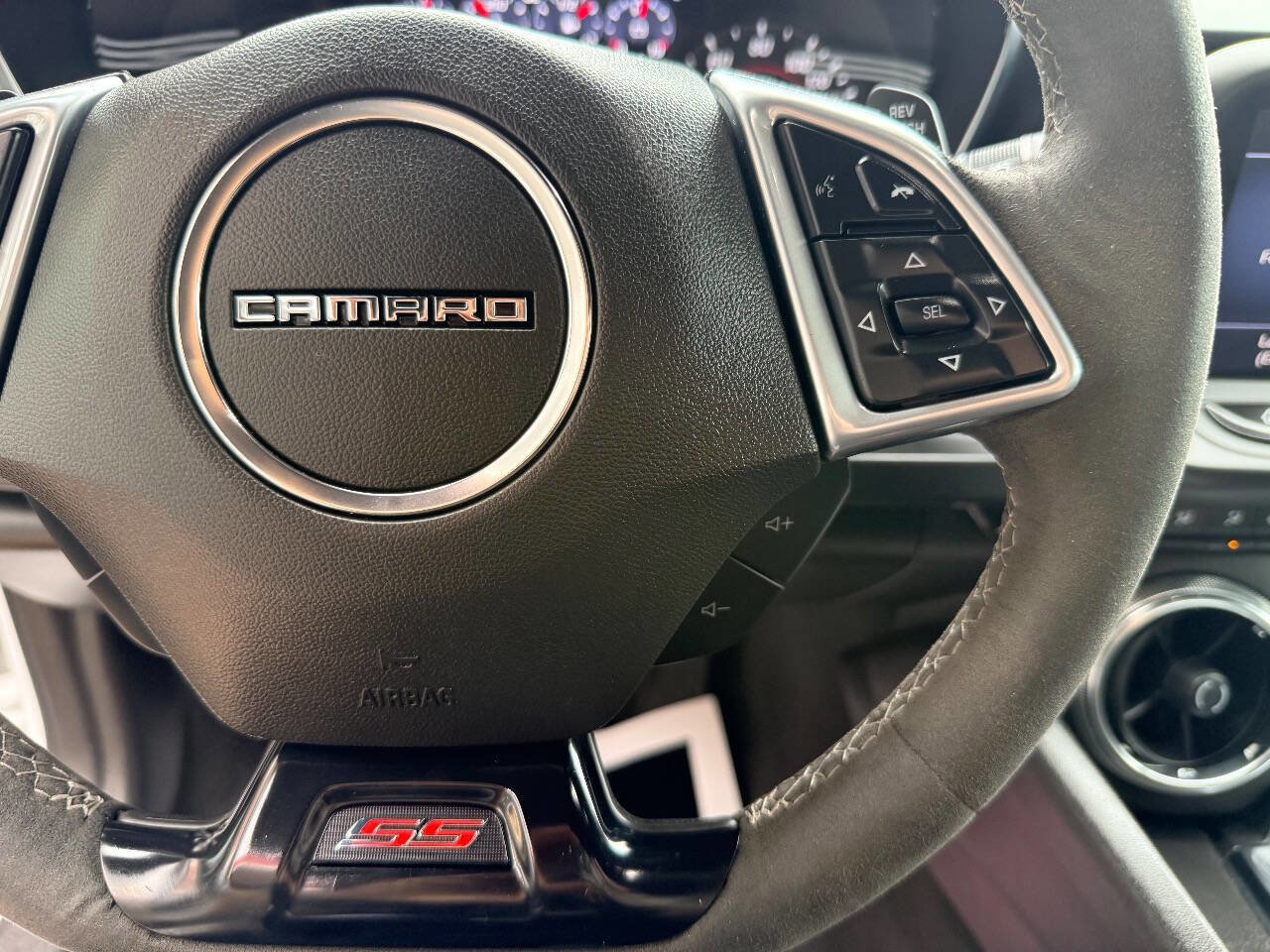 Used 2022 Chevrolet Camaro SS RWD image 23