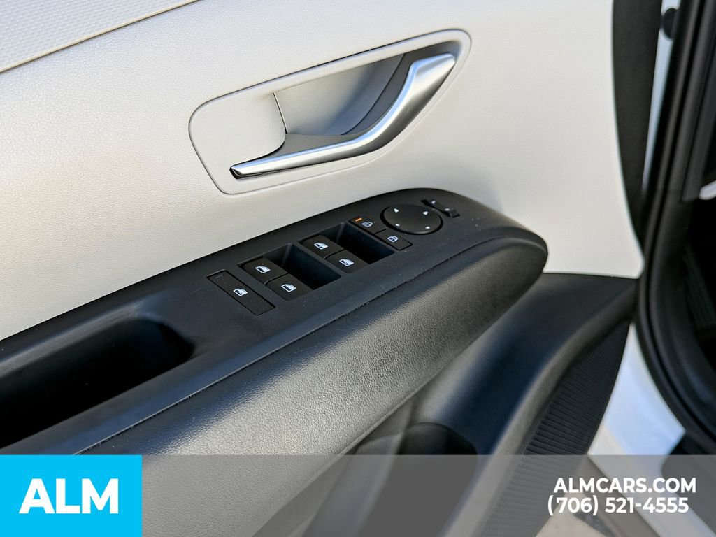 Used 2025 Hyundai Tucson SEL image 11