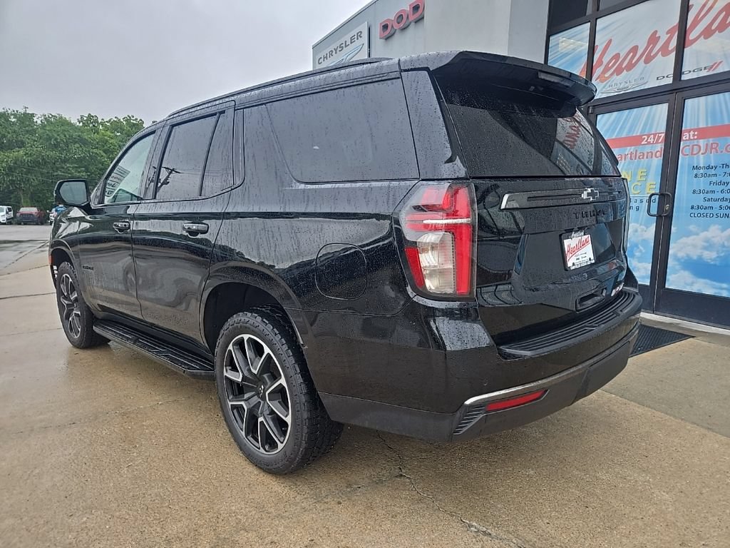 Used 2021 Chevrolet Tahoe RST w/ Luxury Package AWD/4WD image 8