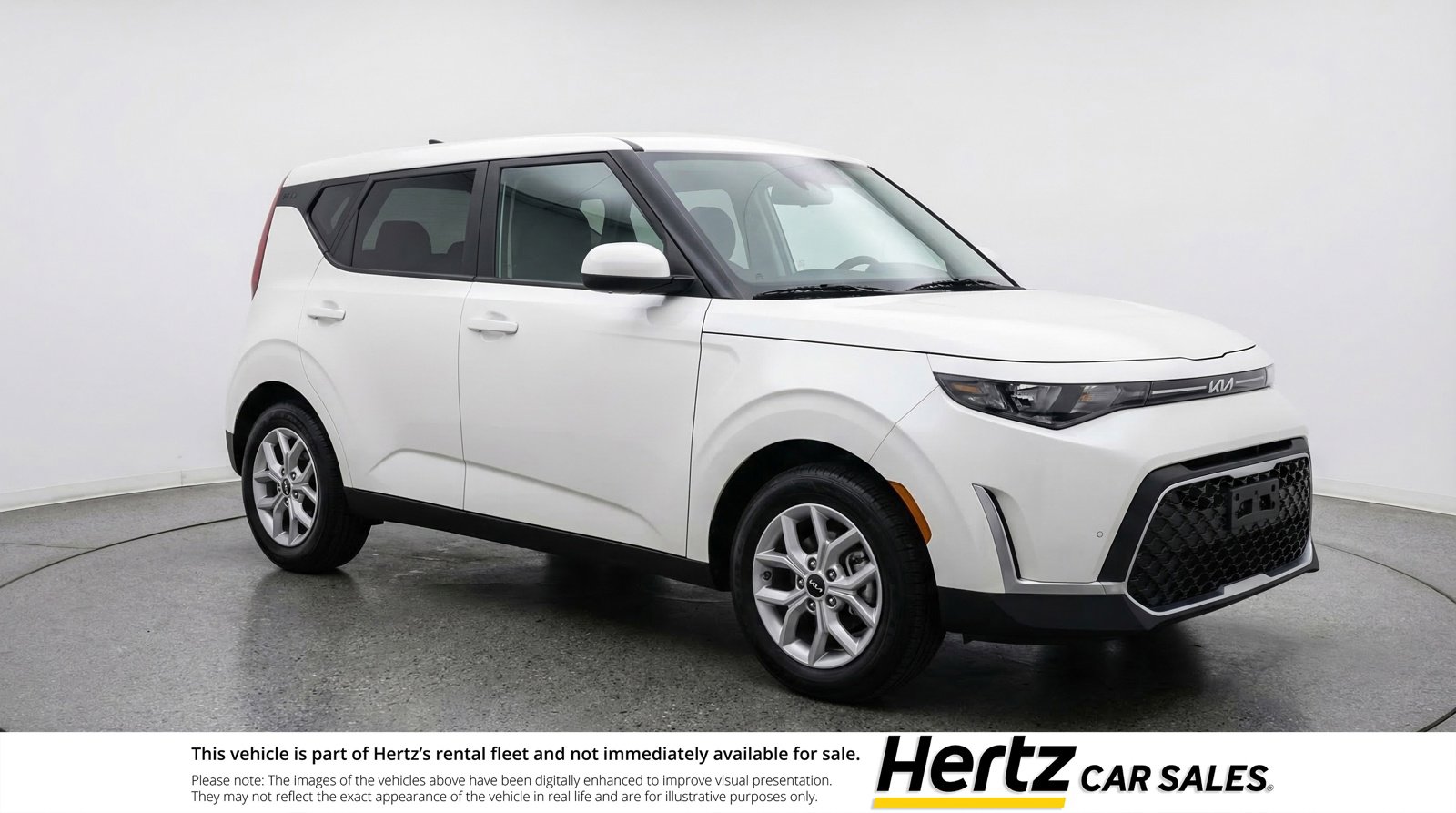 Used 2025 Kia Soul LX w/ LX Technology Package FWD image 1
