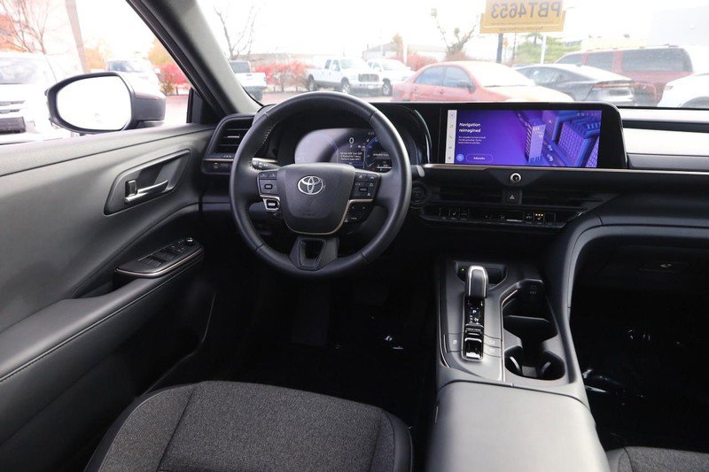 Used 2023 Toyota Crown image 21