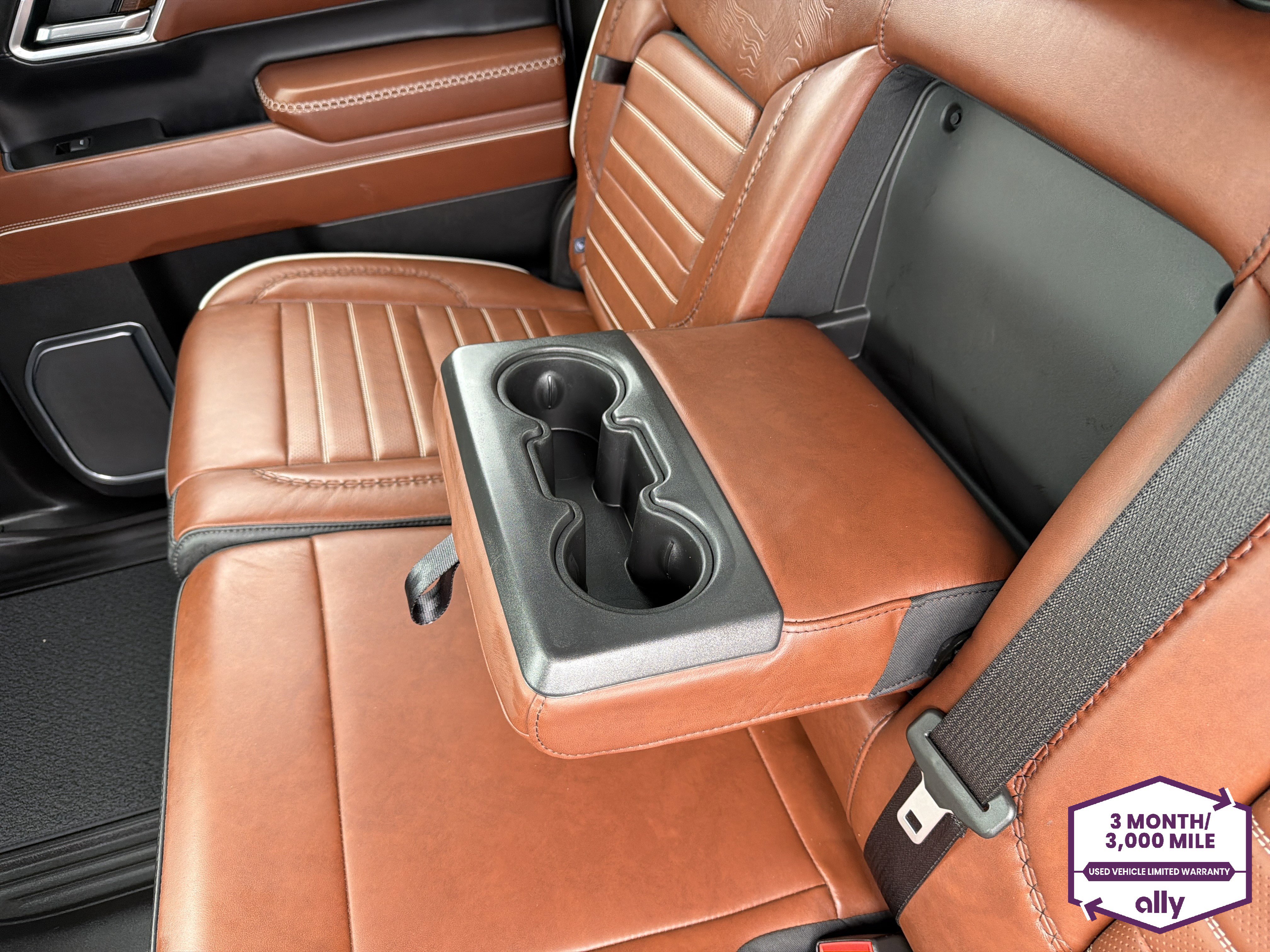 Used 2025 GMC Sierra 1500 Denali Ultimate image 14