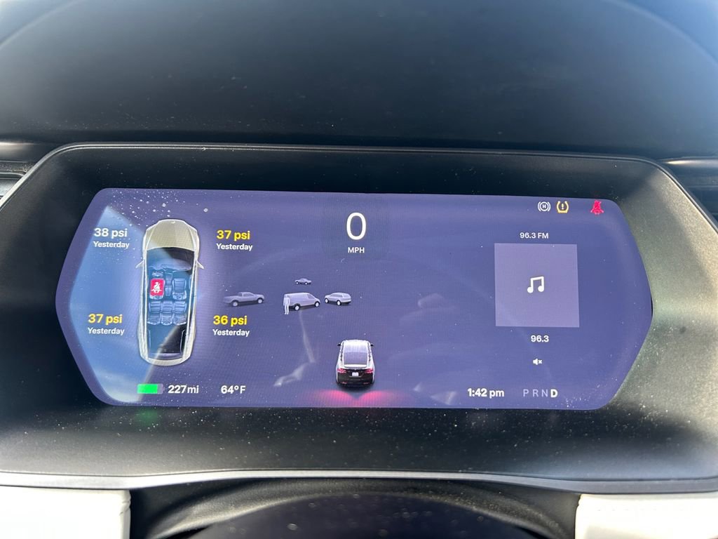 Used 2019 Tesla Model X Long Range image 19