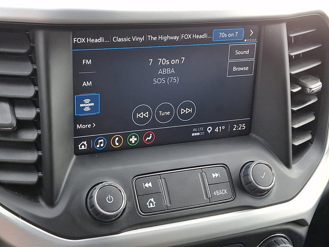 Used 2022 GMC Acadia SLE w/ Driver Convenience Package image 16