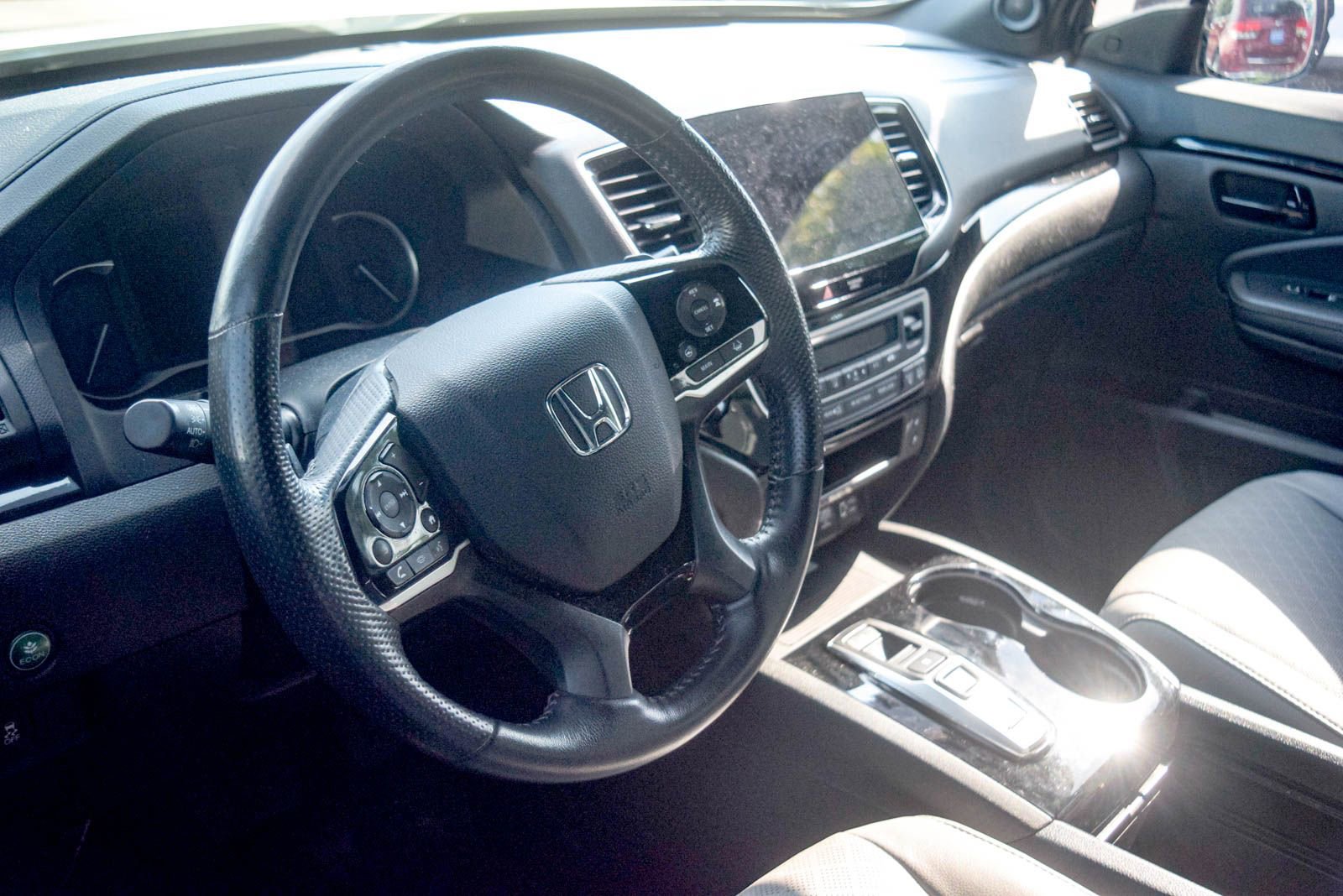 Used 2022 Honda Passport Elite image 11