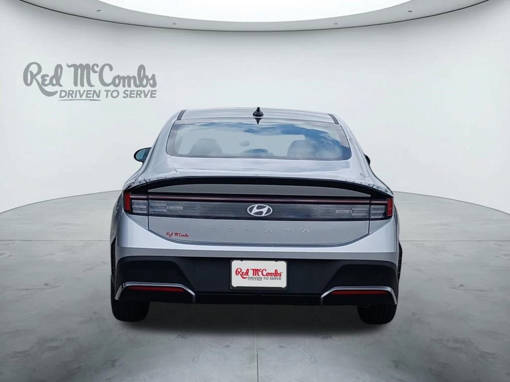New 2026 Hyundai Sonata SE FWD image 4