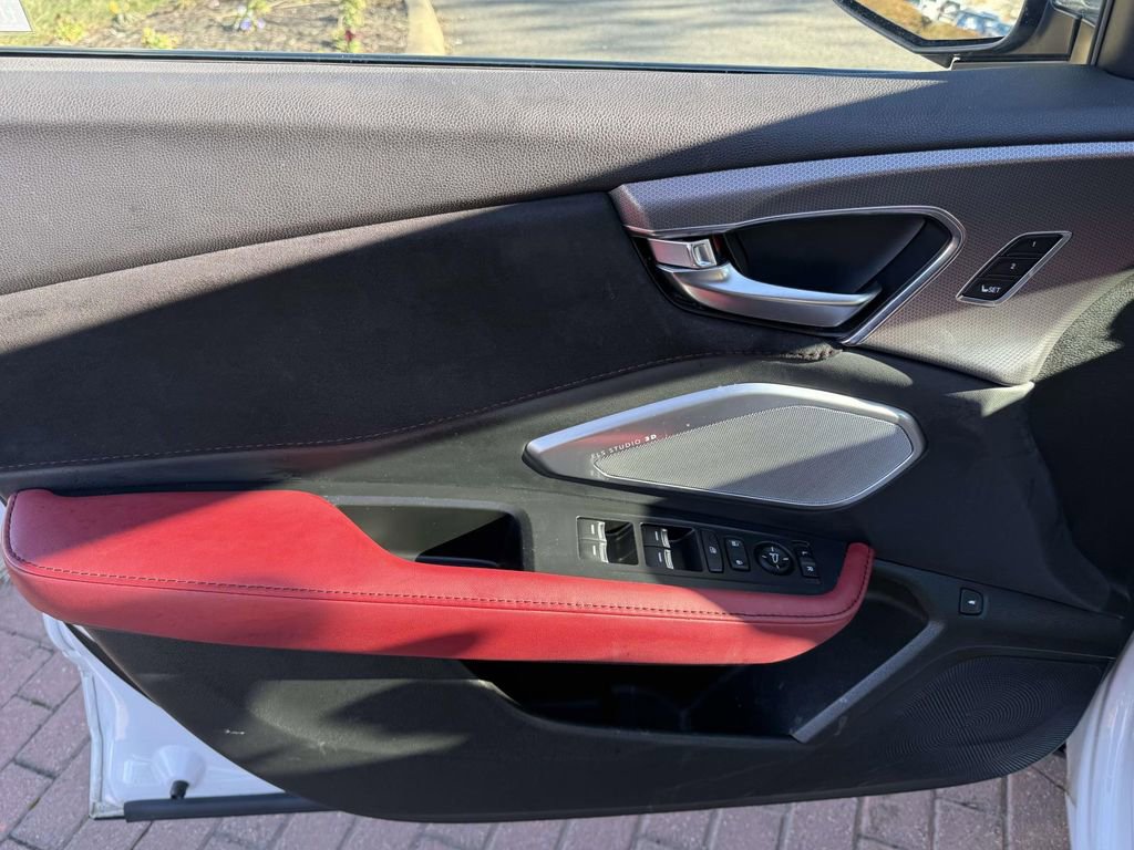 Used 2023 Acura RDX A-Spec image 10