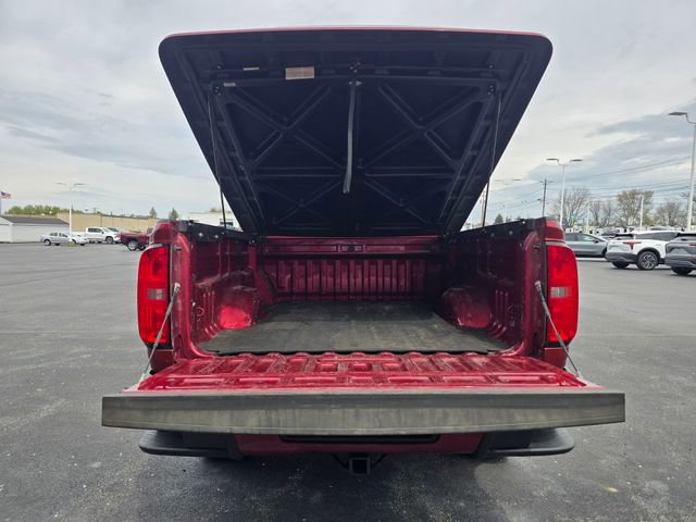 Used 2017 Chevrolet Colorado Z71 AWD/4WD image 5