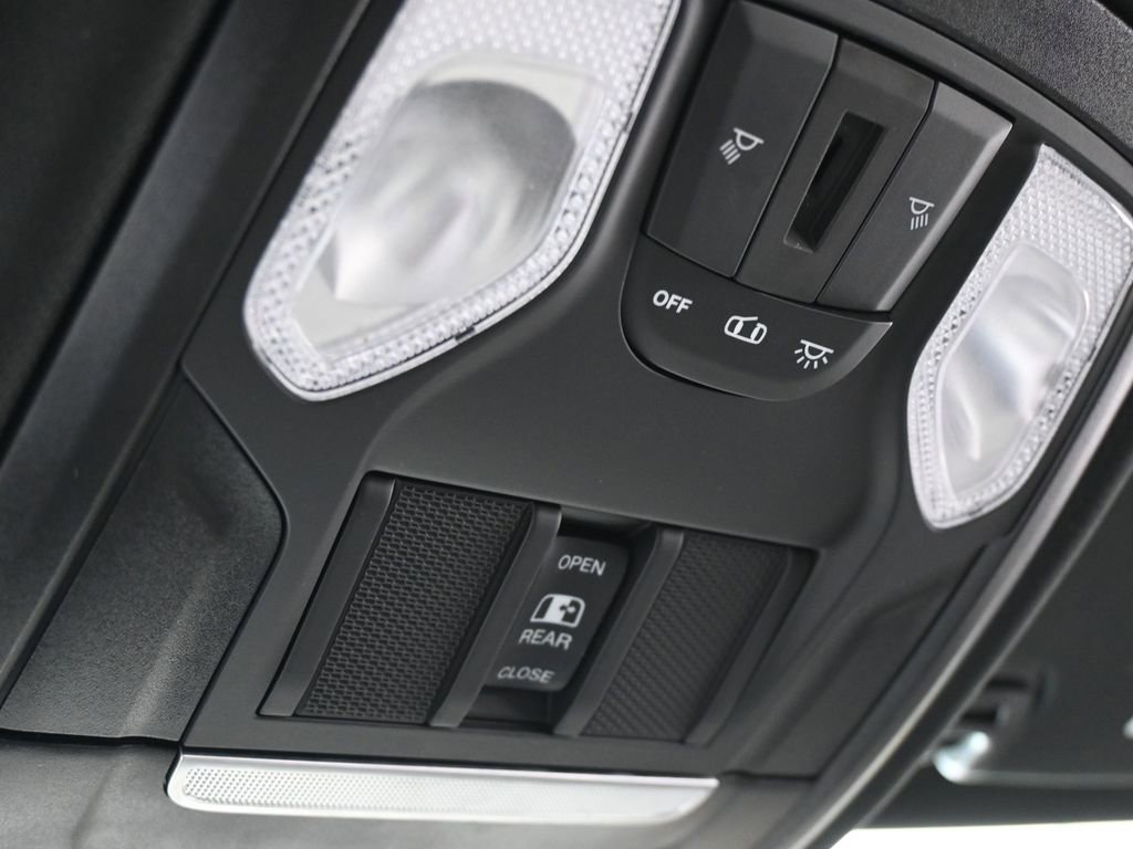 Used 2022 RAM 1500 Big Horn image 23