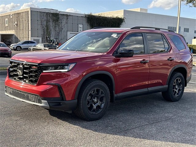 New 2025 Honda Pilot TrailSport image 7