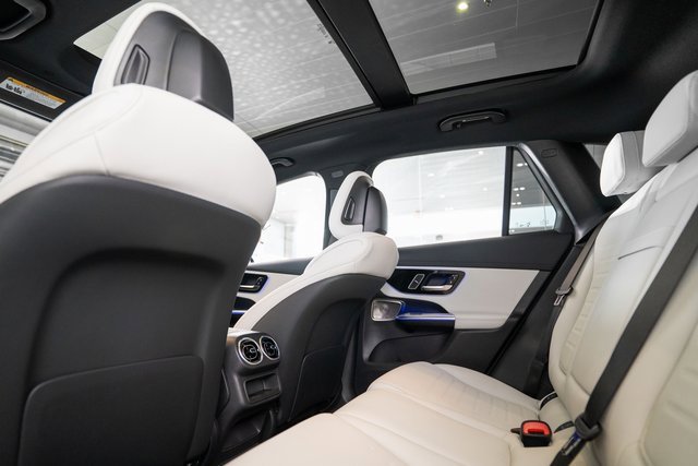 New 2026 Mercedes-Benz GLC 300 4MATIC image 12