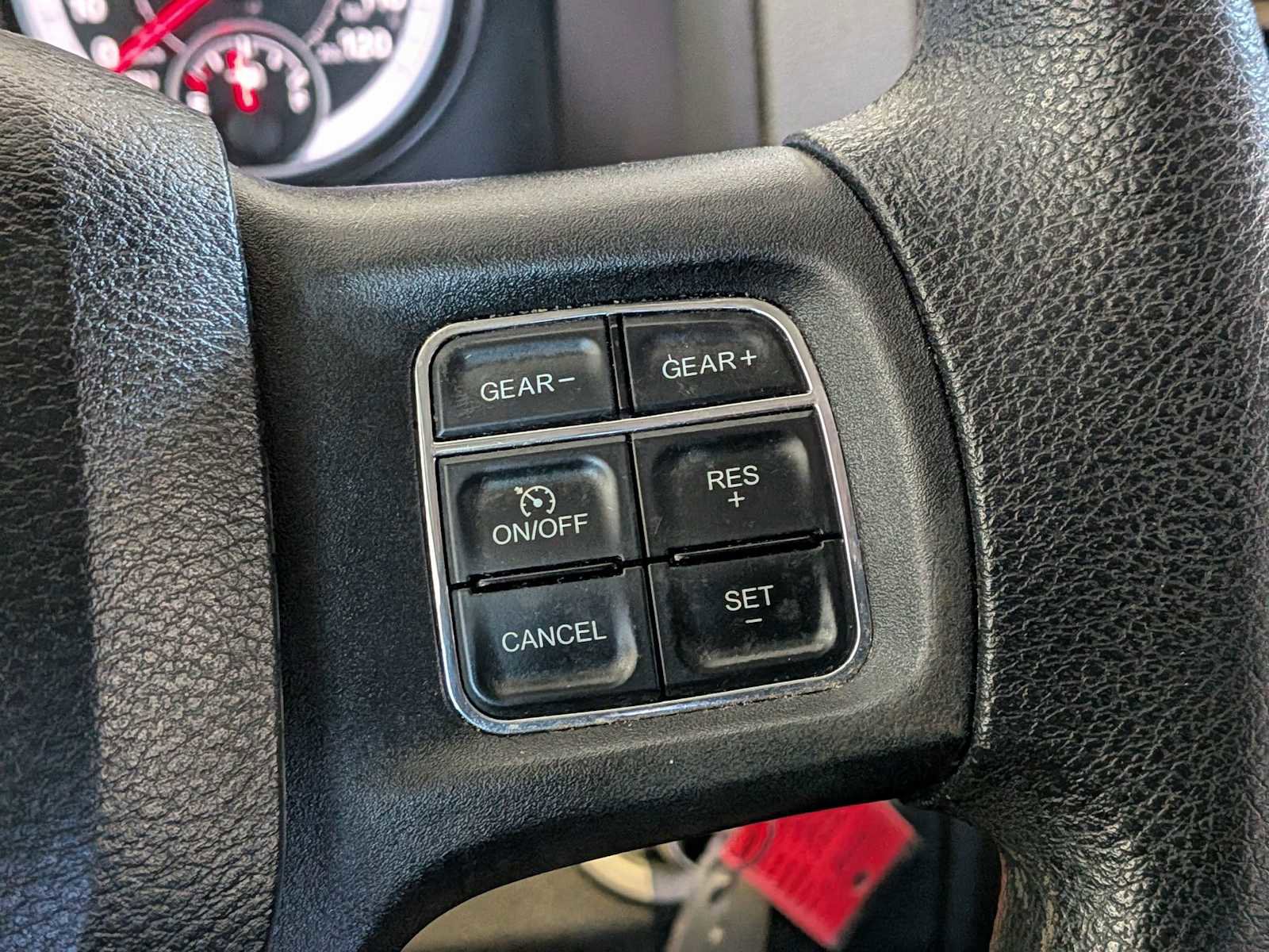 Used 2014 RAM 1500 Express image 22