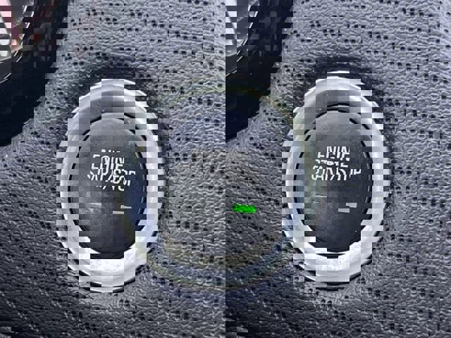 Used 2018 Cadillac XT5 Luxury w/ Driver Awareness Package image 21