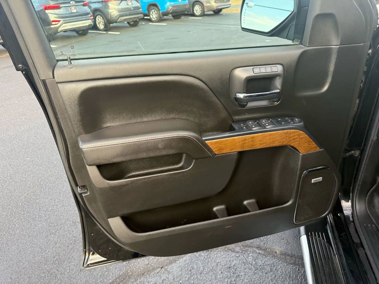 Used 2017 Chevrolet Silverado 1500 LTZ w/ LTZ Plus Package image 11