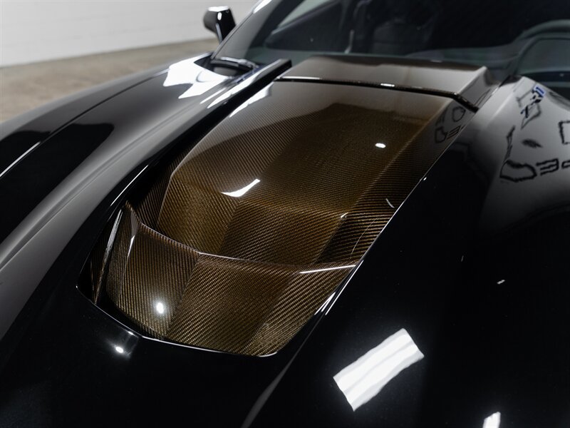 Used 2019 Chevrolet Corvette ZR1 RWD image 21