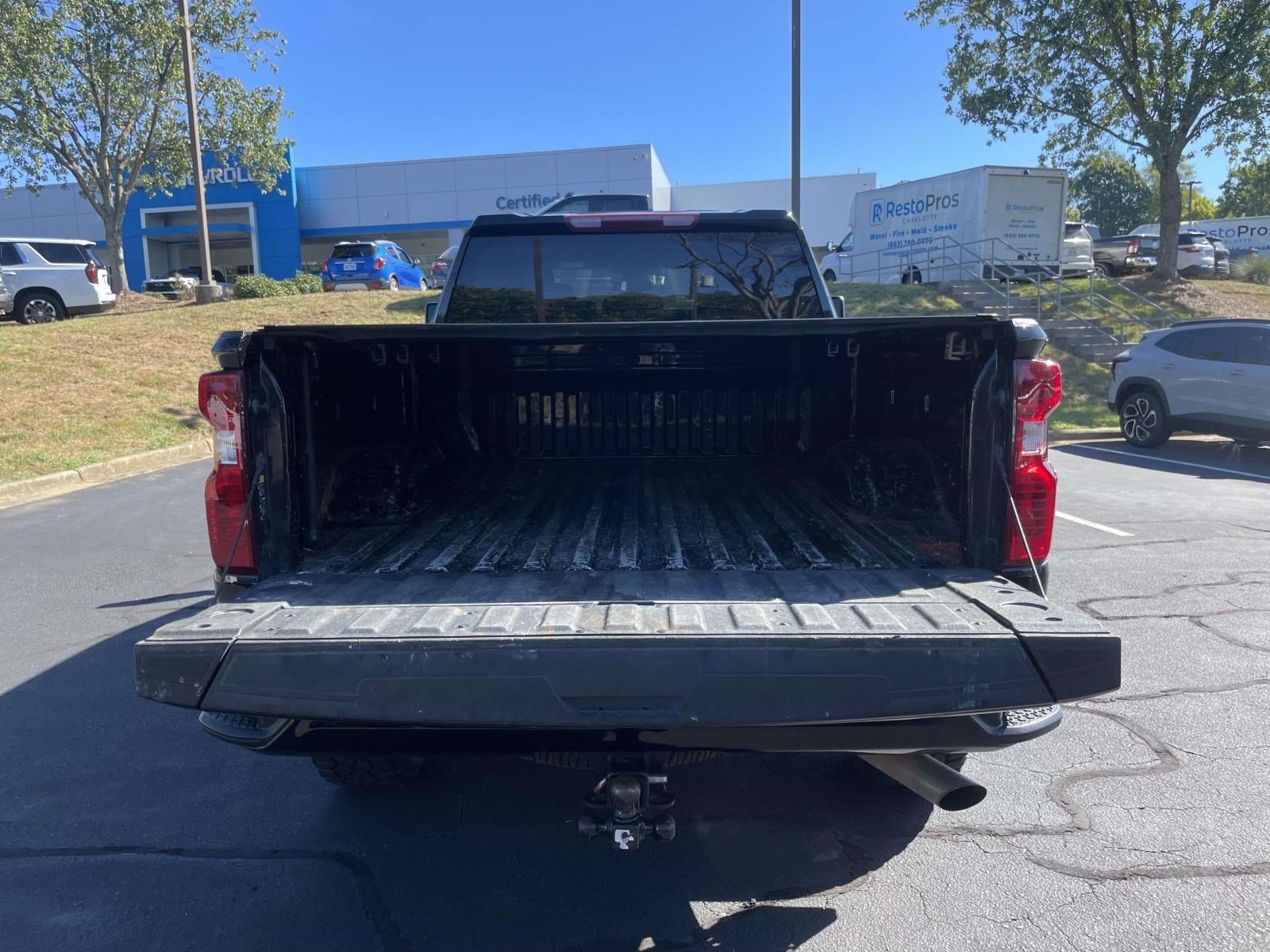 Used 2024 Chevrolet Silverado 2500 Custom w/ Custom Value Package AWD/4WD image 8