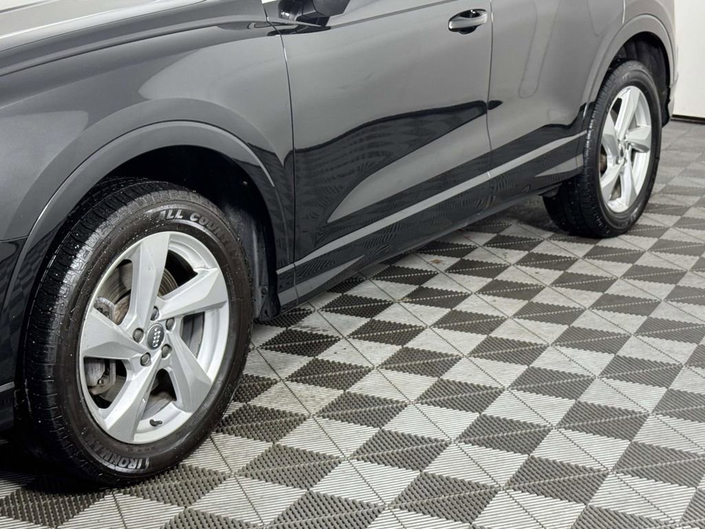 Used 2020 Audi Q3 2.0T Premium Plus w/ Premium Plus Package image 13