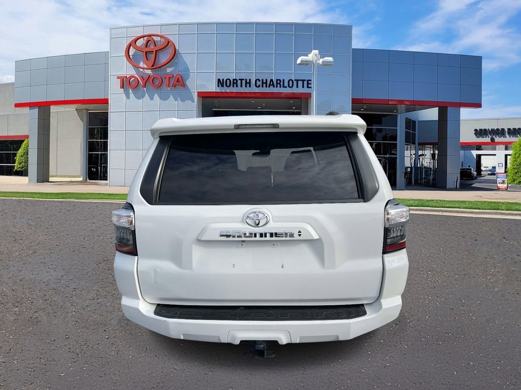 Used 2021 Toyota 4Runner SR5 image 8