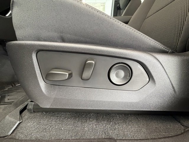 New 2026 GMC Canyon Elevation w/ Convenience Package image 22