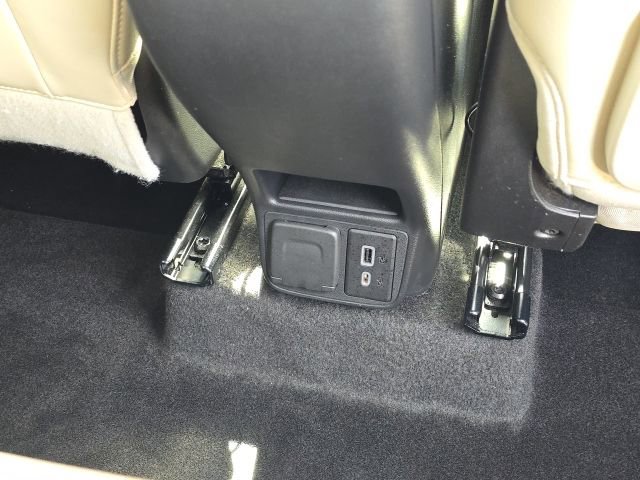 Used 2024 Buick Encore GX Avenir w/ Avenir Convenience Package FWD image 18