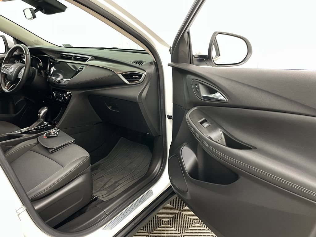 Certified 2023 Buick Encore GX Preferred w/ Cold Weather Comfort Package AWD/4WD image 33