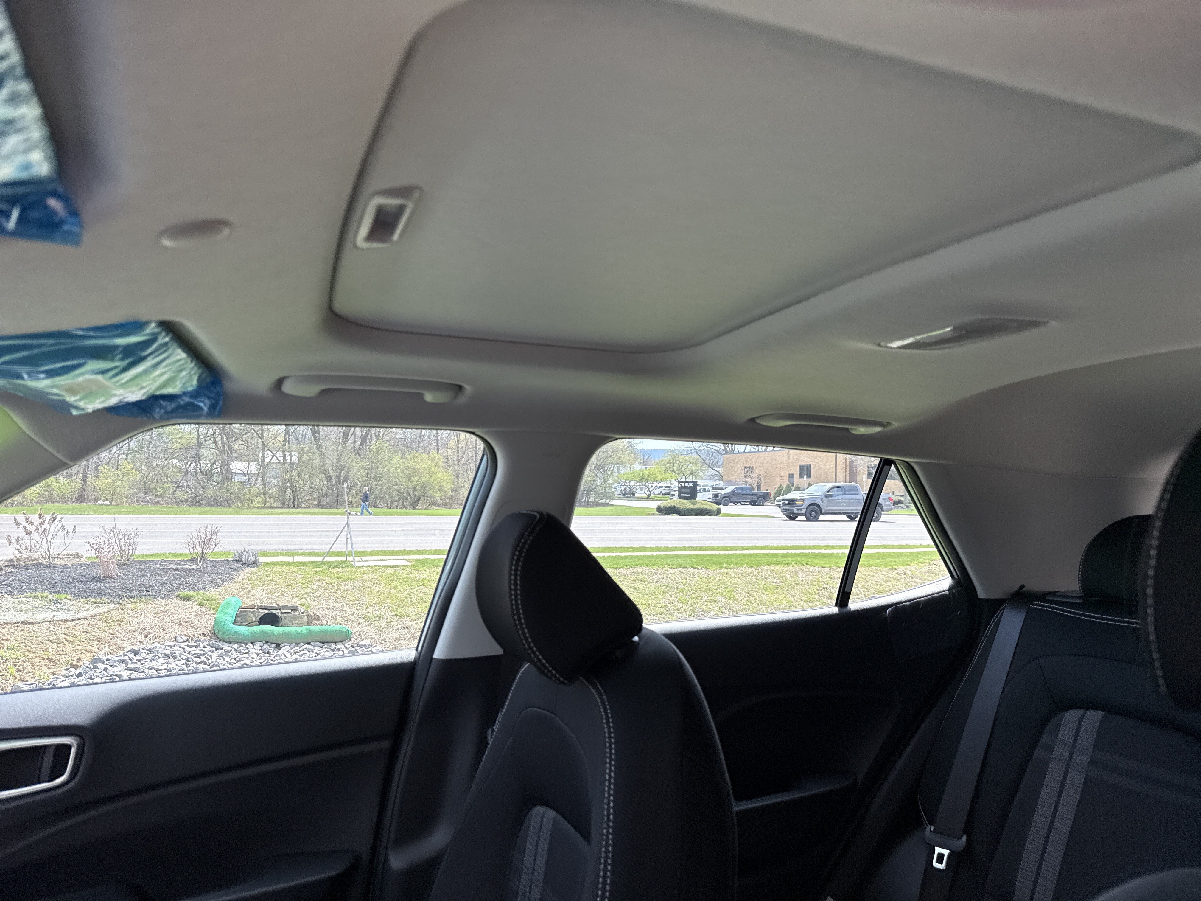 New 2026 Hyundai Venue SEL FWD image 28