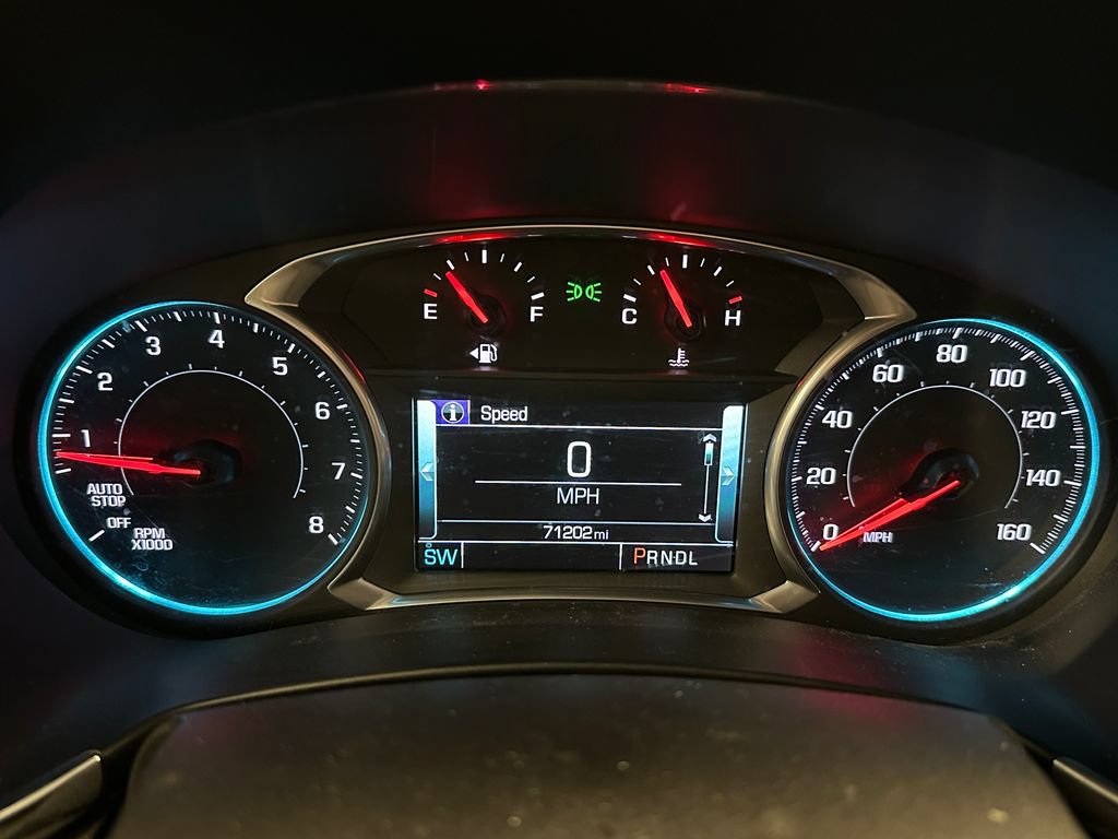 Used 2018 Chevrolet Equinox Premier AWD/4WD image 10