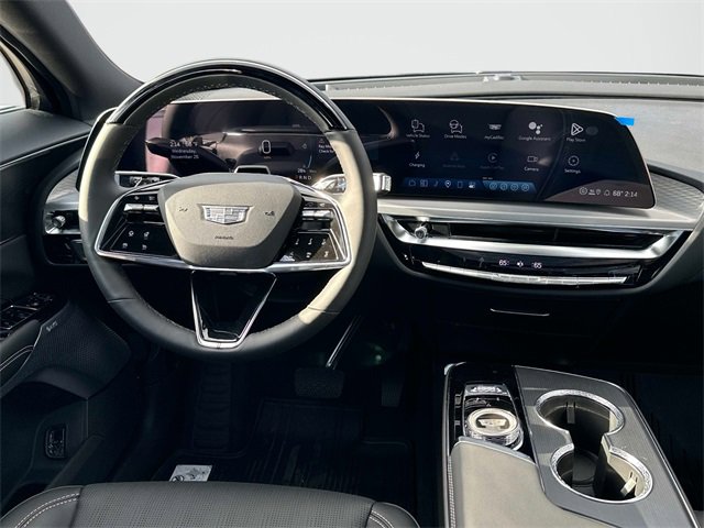 Used 2026 Cadillac Lyriq Premium Sport image 2